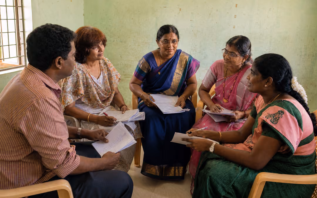 Parents and teachers sharing notes in a close learning circle
